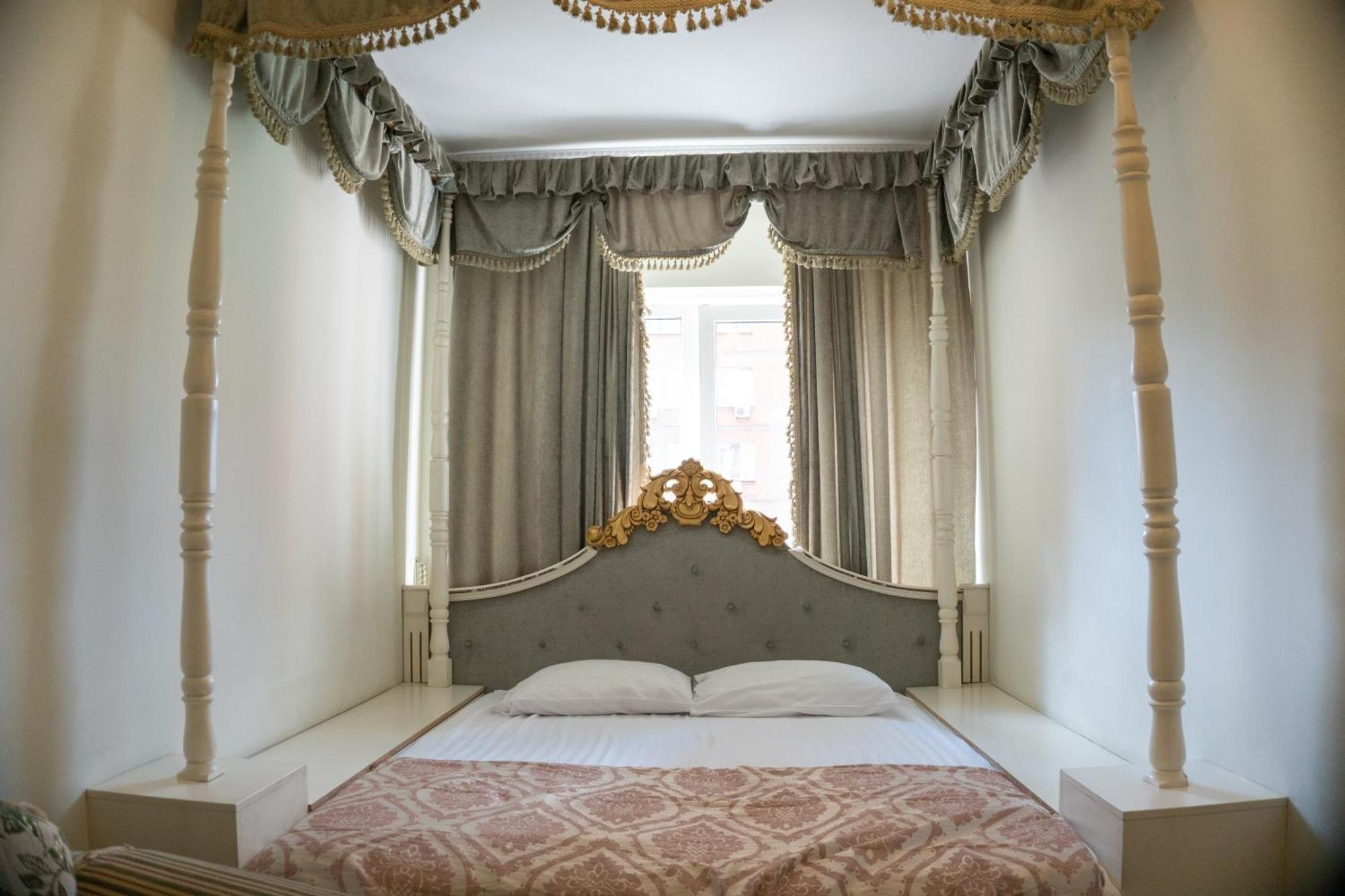 Royal City Hotel Kijev Kültér fotó