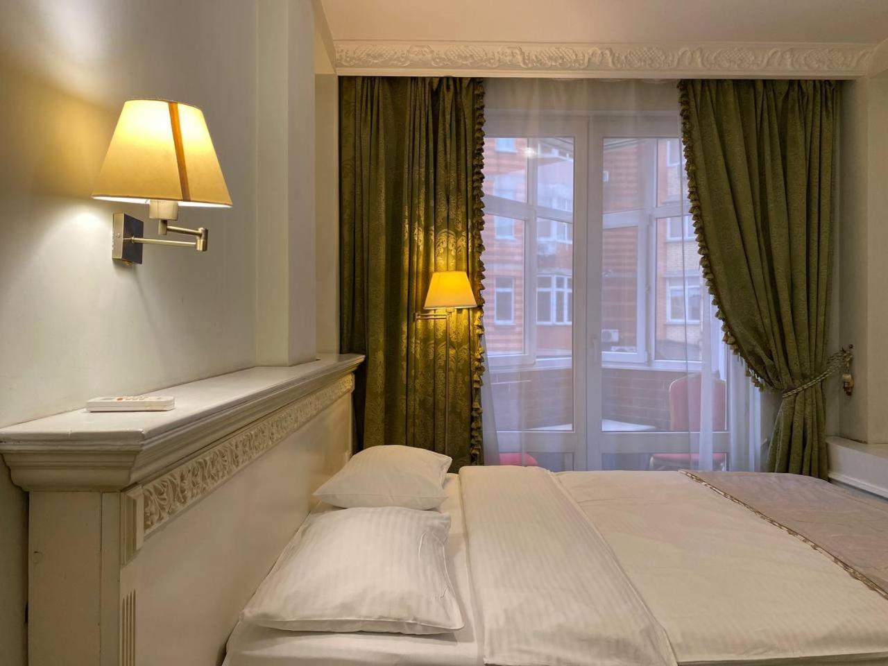 Royal City Hotel Kijev Kültér fotó